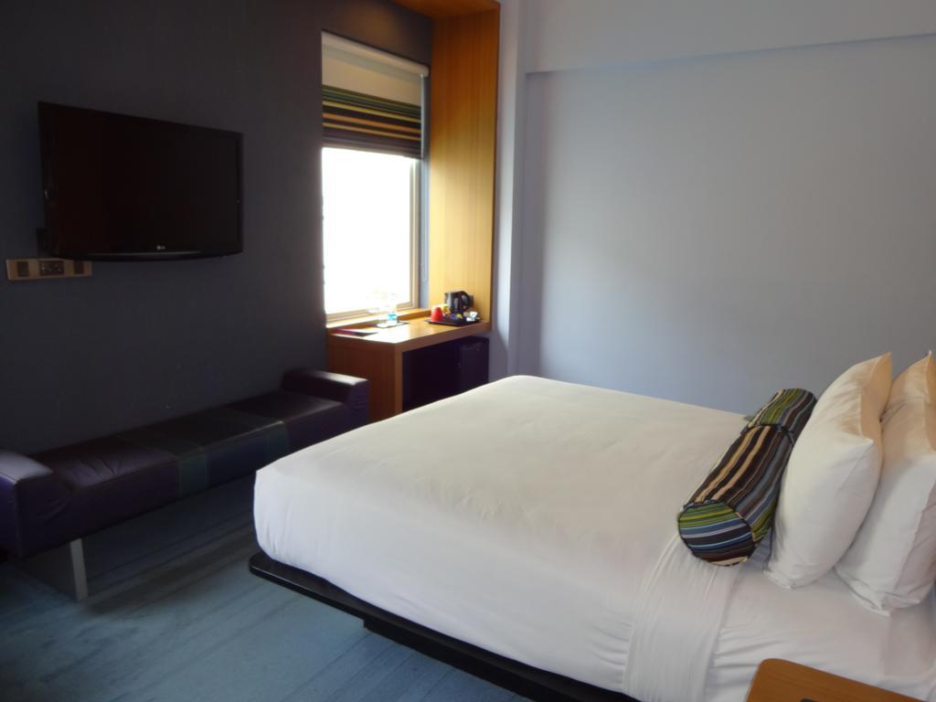 Aloft Coimbatore Singanallur Extérieur photo